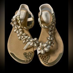 Atalina embellished faux jewels sandals with a low heel. Size 7 1/2